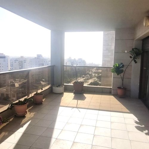 זלמן שזר עיר ימים